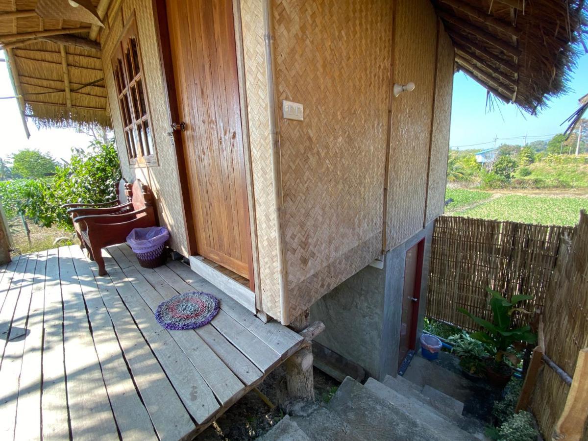 Bantaphan Homestay Нан Экстерьер фото